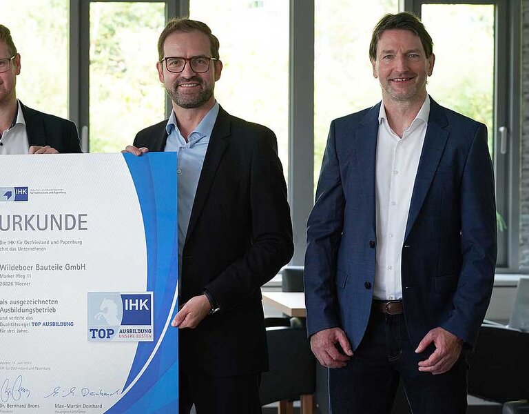Übergabe des IHK-Siegels Top Ausbildung